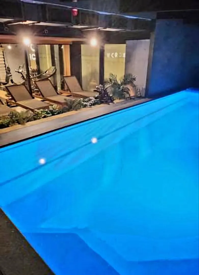 Castle Loft Apartment,Spa, Gym ,Sauna & Swimming Pool Free Parking Krakow Apartment